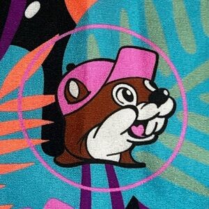 Buc-ee’s LG Pastel Cartoon Print Fabric button down casual shirt